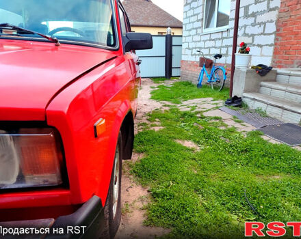 Красный ВАЗ 2107, объемом двигателя 1.5 л и пробегом 0 тыс. км за 1000 $, фото 2 на Automoto.ua