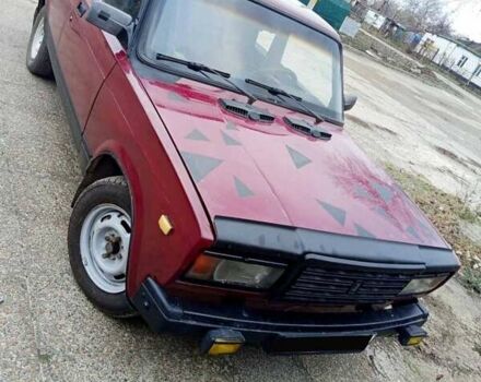 Красный ВАЗ 2107, объемом двигателя 1.2 л и пробегом 69 тыс. км за 708 $, фото 2 на Automoto.ua