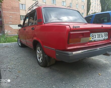 Красный ВАЗ 2107, объемом двигателя 1.5 л и пробегом 10 тыс. км за 900 $, фото 2 на Automoto.ua