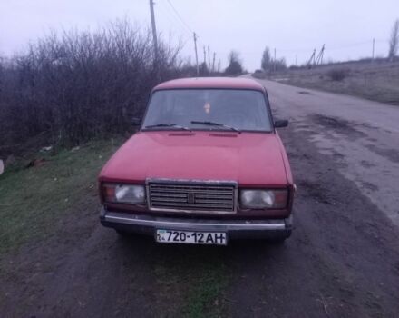 Красный ВАЗ 2107, объемом двигателя 0 л и пробегом 275 тыс. км за 593 $, фото 1 на Automoto.ua