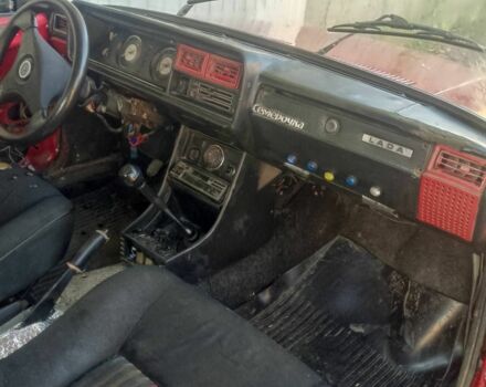 Красный ВАЗ 2107, объемом двигателя 3 л и пробегом 54 тыс. км за 555 $, фото 6 на Automoto.ua