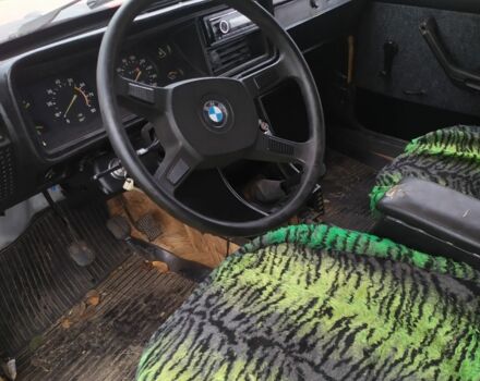 Красный ВАЗ 2107, объемом двигателя 1.6 л и пробегом 100 тыс. км за 714 $, фото 4 на Automoto.ua