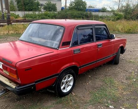 Красный ВАЗ 2107, объемом двигателя 1.5 л и пробегом 0 тыс. км за 950 $, фото 3 на Automoto.ua