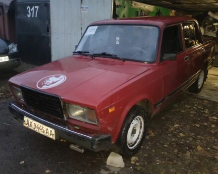 ВАЗ 2107 1995 в Броварах на Automoto.ua Красный ВАЗ 2107, объемом двигателя 1.5 л и пробегом 135 тыс. км за 619 $, фото 1 на Automoto.ua