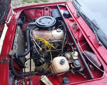 Красный ВАЗ 2107, объемом двигателя 1.5 л и пробегом 200 тыс. км за 284 $, фото 2 на Automoto.ua