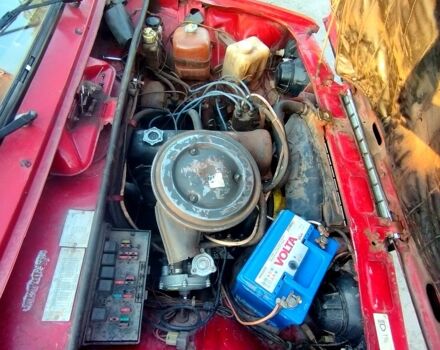 Красный ВАЗ 2107, объемом двигателя 1.6 л и пробегом 111 тыс. км за 800 $, фото 2 на Automoto.ua