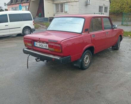 Красный ВАЗ 2107, объемом двигателя 1.5 л и пробегом 82 тыс. км за 650 $, фото 4 на Automoto.ua