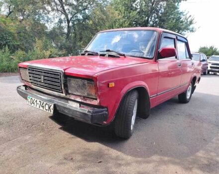 Красный ВАЗ 2107, объемом двигателя 1.5 л и пробегом 100 тыс. км за 485 $, фото 1 на Automoto.ua