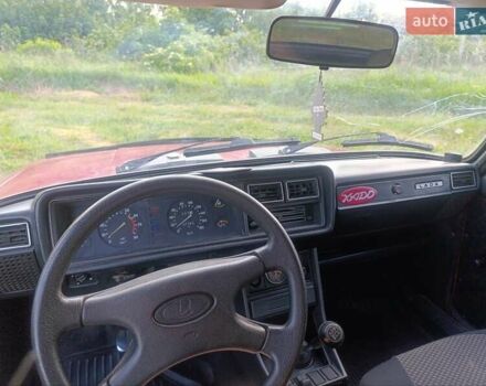 ВАЗ 2107 1995 в Полтаве на Automoto.ua Красный ВАЗ 2107, объемом двигателя 1.6 л и пробегом 8 тыс. км за 1150 $, фото 2 на Automoto.ua