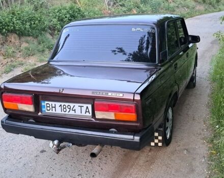 Красный ВАЗ 2107, объемом двигателя 1.5 л и пробегом 302 тыс. км за 1250 $, фото 4 на Automoto.ua