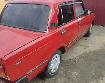 Красный ВАЗ 2107, объемом двигателя 1.5 л и пробегом 420 тыс. км за 1300 $, фото 6 на Automoto.ua