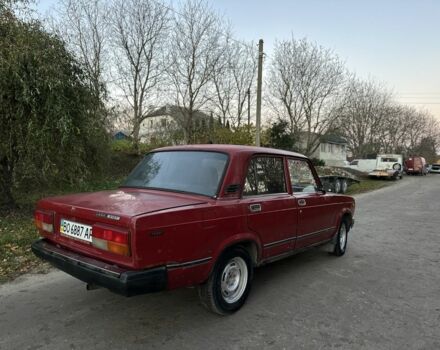 Красный ВАЗ 2107, объемом двигателя 1.5 л и пробегом 90 тыс. км за 450 $, фото 2 на Automoto.ua