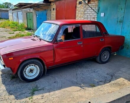 Красный ВАЗ 2107, объемом двигателя 1.5 л и пробегом 50 тыс. км за 720 $, фото 2 на Automoto.ua