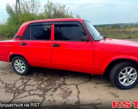 Красный ВАЗ 2107, объемом двигателя 1.5 л и пробегом 98 тыс. км за 2500 $, фото 2 на Automoto.ua