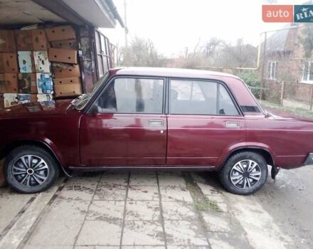 Червоний ВАЗ 2107, об'ємом двигуна 1.45 л та пробігом 255 тис. км за 750 $, фото 7 на Automoto.ua
