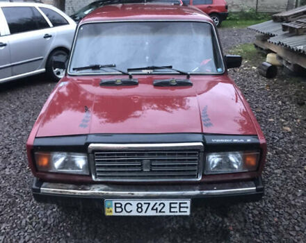 Красный ВАЗ 2107, объемом двигателя 1.46 л и пробегом 160 тыс. км за 600 $, фото 9 на Automoto.ua