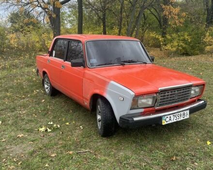 ВАЗ 2107 1995 в Смеле на Automoto.ua Красный ВАЗ 2107, объемом двигателя 1.5 л и пробегом 86 тыс. км за 750 $, фото 4 на Automoto.ua