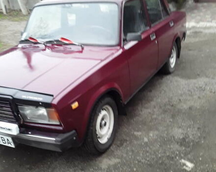 Красный ВАЗ 2107, объемом двигателя 1.6 л и пробегом 150 тыс. км за 1450 $, фото 1 на Automoto.ua