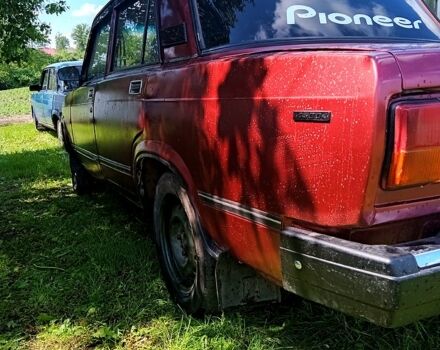 ВАЗ 2107 1996 в Полтаве на Automoto.ua Красный ВАЗ 2107, объемом двигателя 1.5 л и пробегом 460 тыс. км за 1080 $, фото 5 на Automoto.ua