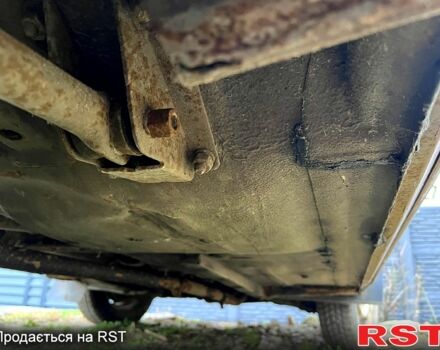 Красный ВАЗ 2107, объемом двигателя 1.5 л и пробегом 0 тыс. км за 500 $, фото 3 на Automoto.ua