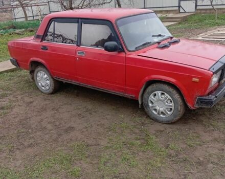Червоний ВАЗ 2107, об'ємом двигуна 1 л та пробігом 100 тис. км за 750 $, фото 1 на Automoto.ua
