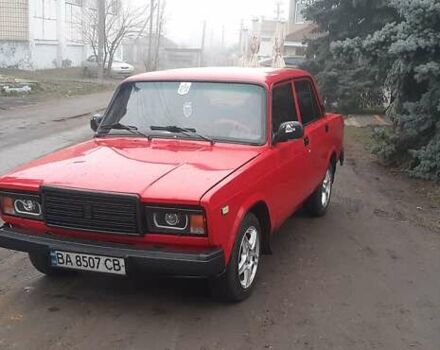 Красный ВАЗ 2107, объемом двигателя 1.5 л и пробегом 55 тыс. км за 1550 $, фото 1 на Automoto.ua