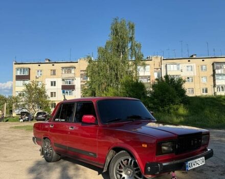 Красный ВАЗ 2107, объемом двигателя 1.6 л и пробегом 60 тыс. км за 2500 $, фото 1 на Automoto.ua