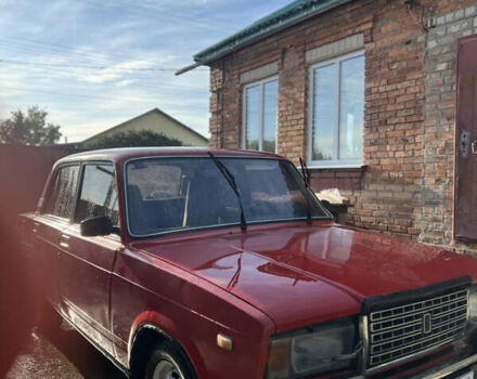 Красный ВАЗ 2107, объемом двигателя 1.5 л и пробегом 26 тыс. км за 799 $, фото 6 на Automoto.ua