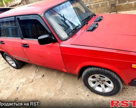 Красный ВАЗ 2107, объемом двигателя 1.5 л и пробегом 0 тыс. км за 1100 $, фото 8 на Automoto.ua