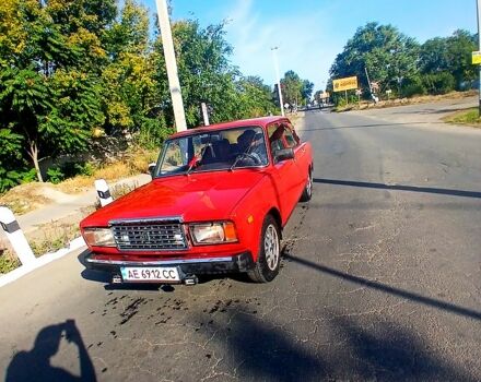 ВАЗ 2107 1996 у Новомосковске на Automoto.ua Червоний ВАЗ 2107, об'ємом двигуна 1.5 л та пробігом 200 тис. км за 1200 $, фото 5 на Automoto.ua