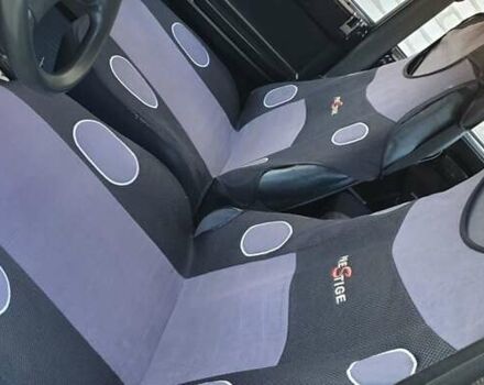Красный ВАЗ 2107, объемом двигателя 1.5 л и пробегом 100 тыс. км за 1300 $, фото 4 на Automoto.ua