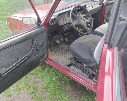 Красный ВАЗ 2107, объемом двигателя 1.5 л и пробегом 3 тыс. км за 499 $, фото 3 на Automoto.ua