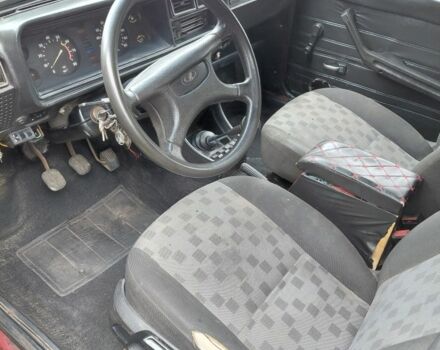 Красный ВАЗ 2107, объемом двигателя 1.7 л и пробегом 1000 тыс. км за 400 $, фото 5 на Automoto.ua