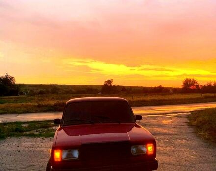 Красный ВАЗ 2107, объемом двигателя 1.5 л и пробегом 0 тыс. км за 255 $, фото 1 на Automoto.ua