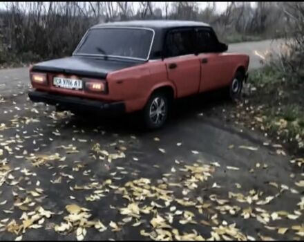 Красный ВАЗ 2107, объемом двигателя 1.5 л и пробегом 62 тыс. км за 550 $, фото 5 на Automoto.ua