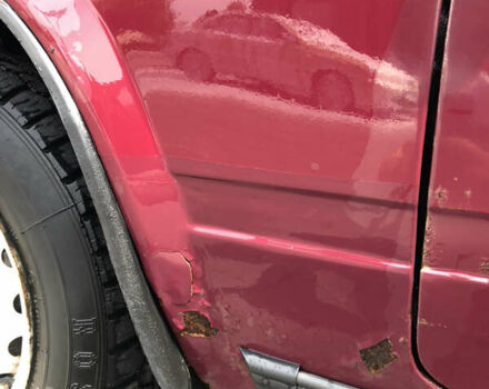 Красный ВАЗ 2107, объемом двигателя 1.5 л и пробегом 169 тыс. км за 1200 $, фото 9 на Automoto.ua