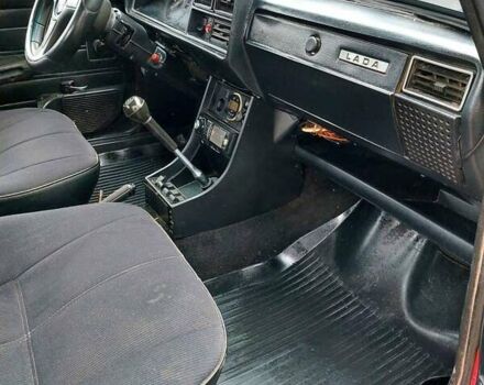 Красный ВАЗ 2107, объемом двигателя 1.5 л и пробегом 97 тыс. км за 1300 $, фото 40 на Automoto.ua