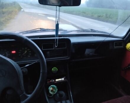 Червоний ВАЗ 2107, об'ємом двигуна 1.6 л та пробігом 110 тис. км за 355 $, фото 6 на Automoto.ua