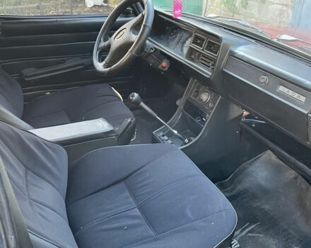 Красный ВАЗ 2107, объемом двигателя 1.5 л и пробегом 3 тыс. км за 645 $, фото 2 на Automoto.ua