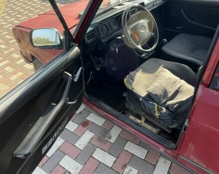 Красный ВАЗ 2107, объемом двигателя 1.5 л и пробегом 3 тыс. км за 650 $, фото 7 на Automoto.ua