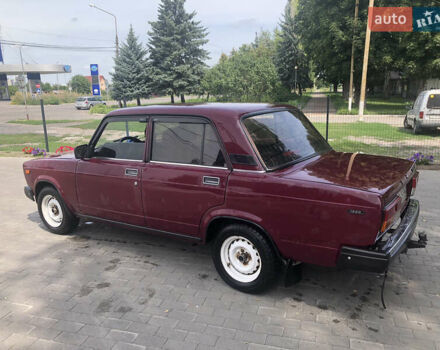 Красный ВАЗ 2107, объемом двигателя 1.5 л и пробегом 169 тыс. км за 1200 $, фото 2 на Automoto.ua