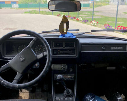 Красный ВАЗ 2107, объемом двигателя 1.5 л и пробегом 169 тыс. км за 1200 $, фото 7 на Automoto.ua