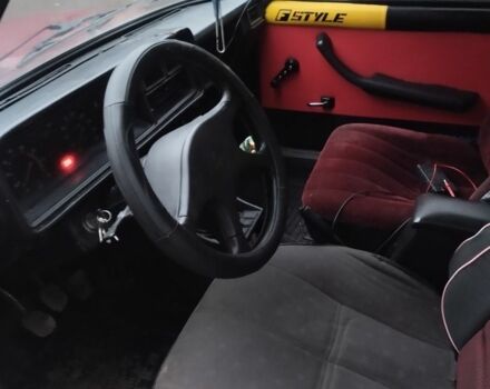 Червоний ВАЗ 2107, об'ємом двигуна 1.6 л та пробігом 110 тис. км за 355 $, фото 9 на Automoto.ua