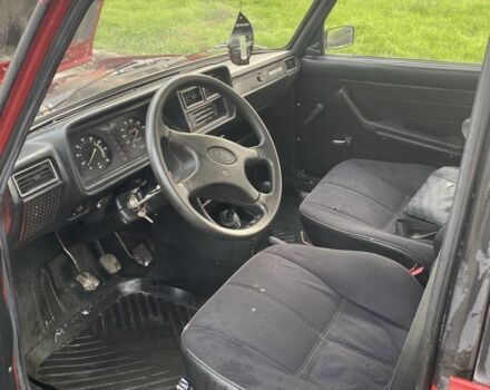 Красный ВАЗ 2107, объемом двигателя 1.5 л и пробегом 62 тыс. км за 899 $, фото 5 на Automoto.ua