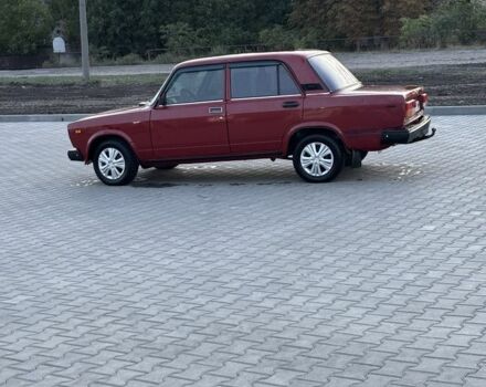 Красный ВАЗ 2107, объемом двигателя 1.3 л и пробегом 3 тыс. км за 656 $, фото 3 на Automoto.ua