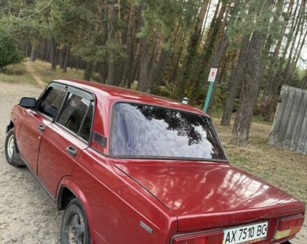 Красный ВАЗ 2107, объемом двигателя 1.7 л и пробегом 200 тыс. км за 650 $, фото 1 на Automoto.ua