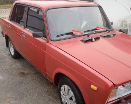 Красный ВАЗ 2107, объемом двигателя 0 л и пробегом 200 тыс. км за 1186 $, фото 3 на Automoto.ua