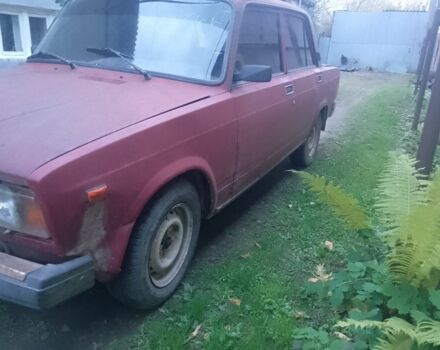 ВАЗ 2107 1998 в Мукачеве на Automoto.ua Красный ВАЗ 2107, объемом двигателя 1 л и пробегом 34 тыс. км за 167 $, фото 1 на Automoto.ua