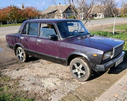 Червоний ВАЗ 2107, об'ємом двигуна 0 л та пробігом 170 тис. км за 1100 $, фото 1 на Automoto.ua