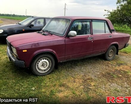 Червоний ВАЗ 2107, об'ємом двигуна 1.5 л та пробігом 136 тис. км за 1000 $, фото 1 на Automoto.ua